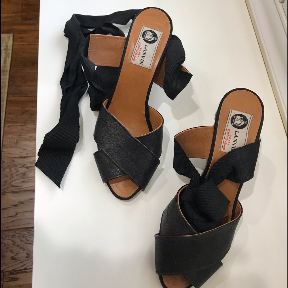 Lanvin wedges
